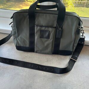 NWOT Coach Voyager Grey Messenger Commuter Laptop Bag